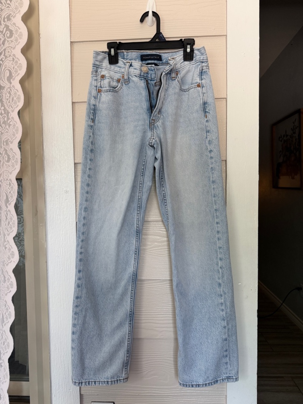 Aeropostale Light Blue Straight-Leg Women’s Jeans